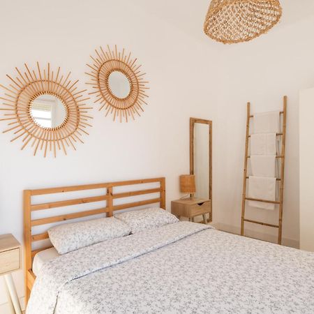 Apartamento Nuevo Con Encanto En Sagrada Familia Barcelona Bagian luar foto
