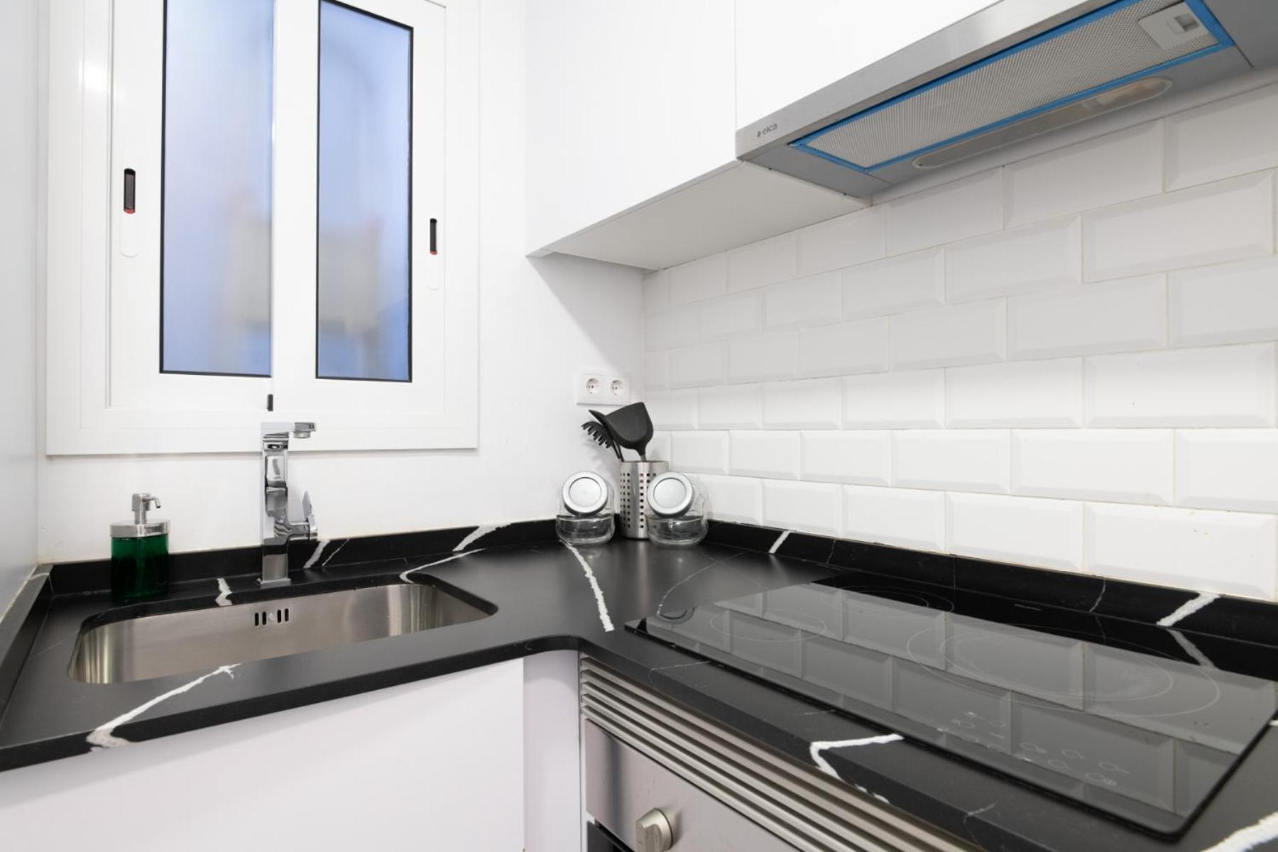 Apartamento Nuevo Con Encanto En Sagrada Familia Barcelona Bagian luar foto